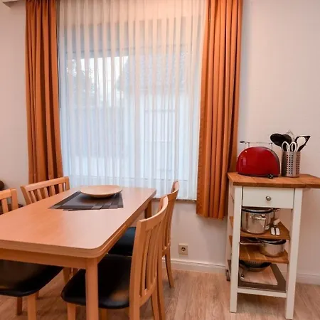 Nw 27 Mit Balkon Apartment Duhnen
